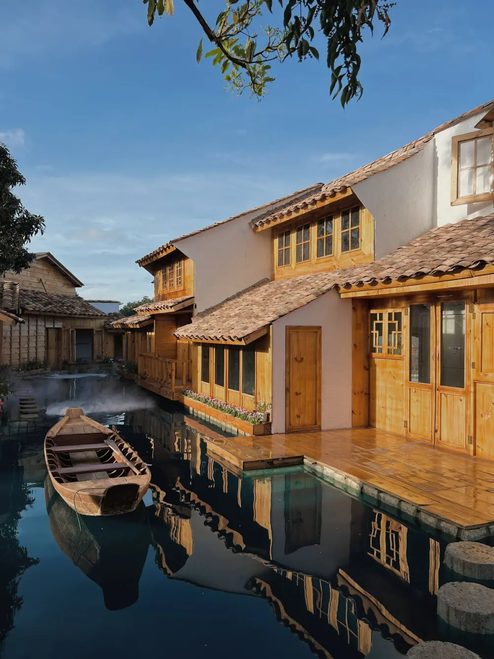 Floating Town Đà Lạt